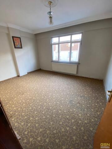 6-ÇAYIROVA YENİMAHALLE GAZİLER CAD. SATILIK DAİRE VE DÜKKANLAR
